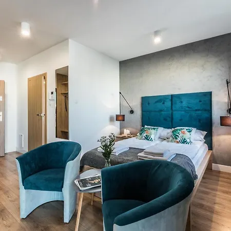 Targi Z Garazem I Silownia * Poznań