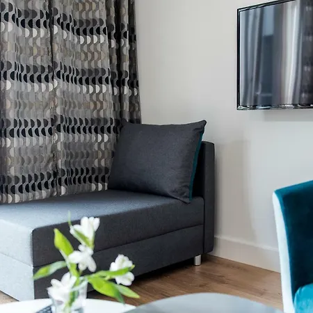 Targi Z Garazem I Silownia * Poznań