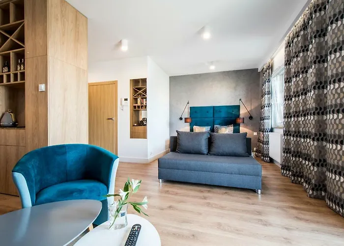 Apartment Targi Z Garazem I Silownia