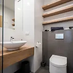 Апартаменти Targi Z Garazem I Silownia
