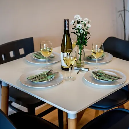 Apartament Targi Z Garażem I Siłownią