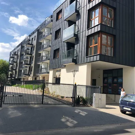 Targi Z Garażem I Siłownią Apartament