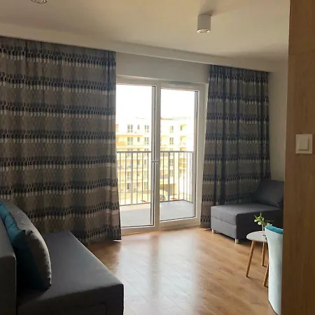 Apartament Targi Z Garażem I Siłownią
