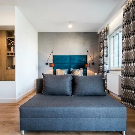Apartament Targi Z Garażem I Siłownią *