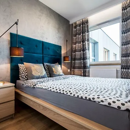 Apartament Targi Z Garażem I Siłownią