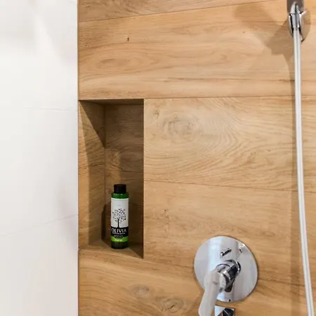 Targi Z Garazem I Silownia