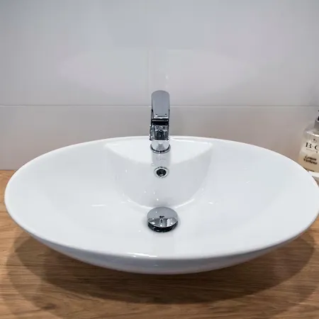 Targi Z Garazem I Silownia * Познань