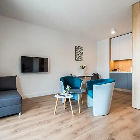Targi Z Garażem I Siłownią Apartament