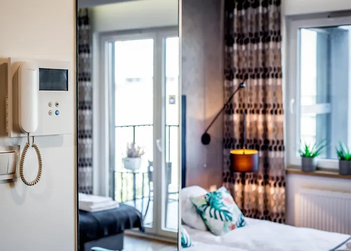 Targi Z Garazem I Silownia * Poznań