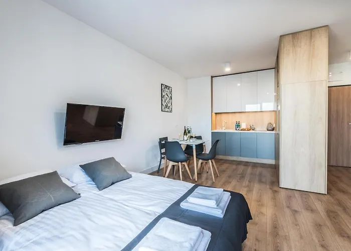 Apartman Targi Z Garazem I Silownia Poznań