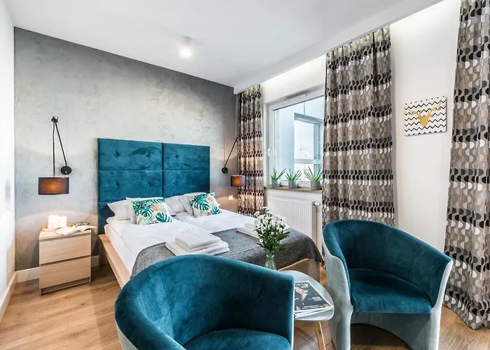 Targi Z Garazem I Silownia *