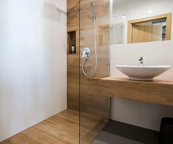 Targi Z Garazem I Silownia Poznań