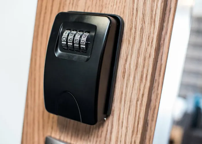 Targi Z Garazem I Silownia *